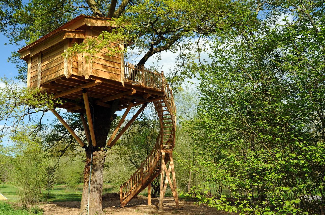 La Cabane Du Vieux Chene Susmiou Luaran gambar